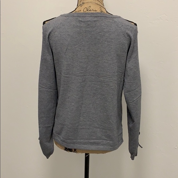 Lace-Up Sleeve Love Patch Sweater - Picture 6 of 8